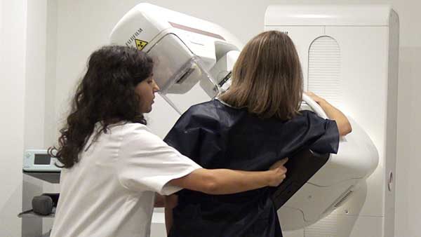 centre mammographie paris echographie paris impc femme radiologie centre imagerie medicale paris photo examen mammographie paris centre mammo paris